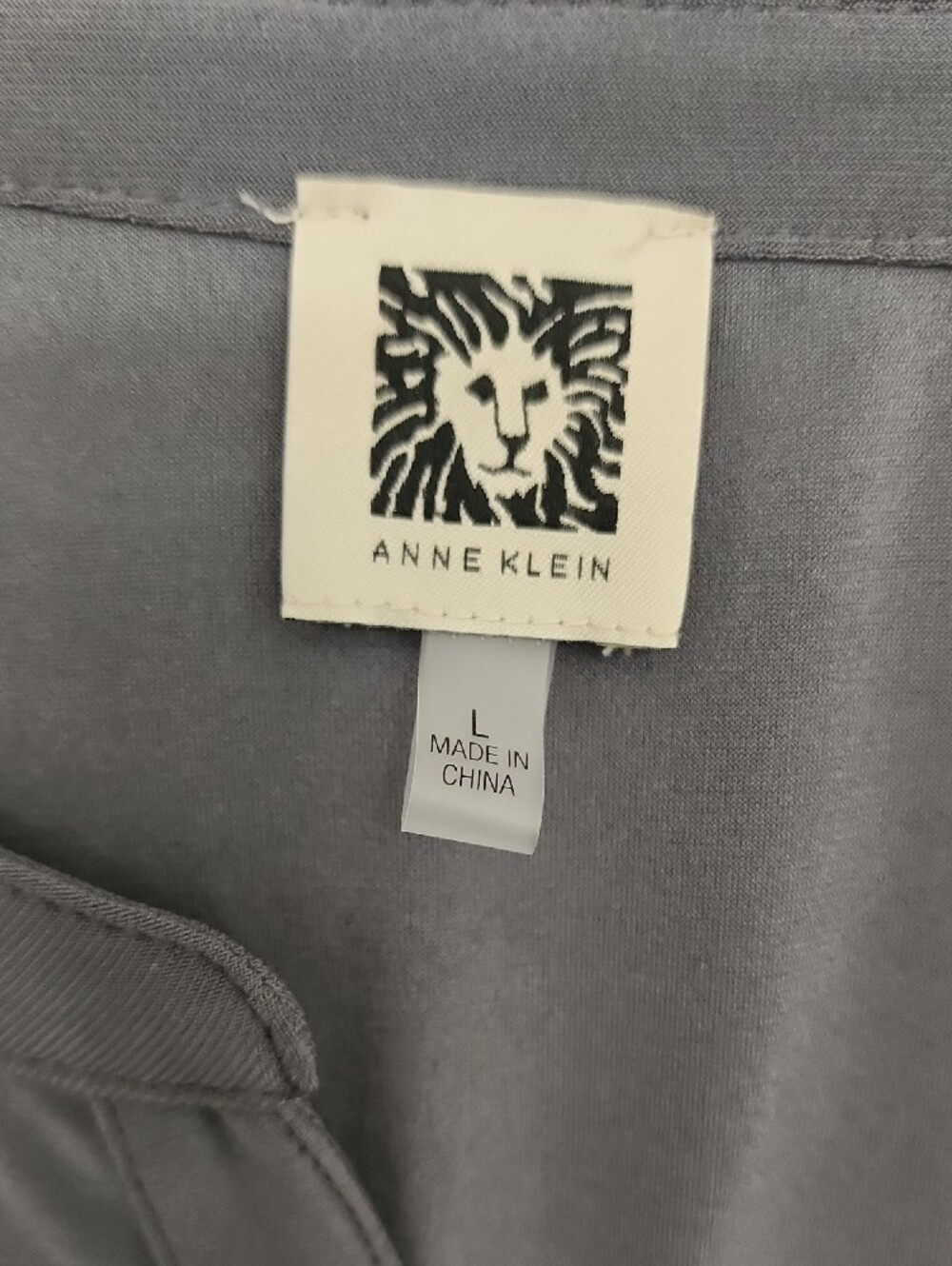 Anne Klein Charcoal Gray Zip-Front Roll-Tab Blouse - Picture 2 of 10